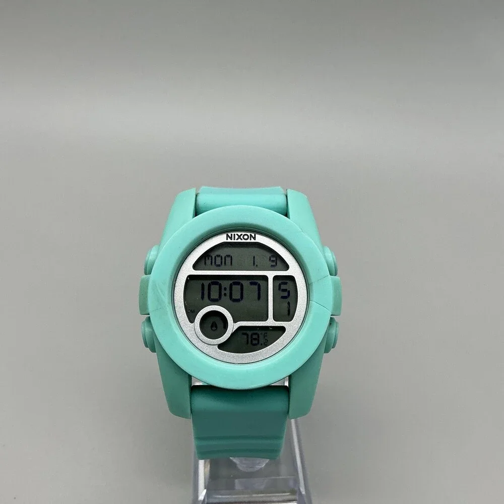 Nixon The Unit 40 Mens Watch 43mm Gray Digital Dial Green 100m New Battery